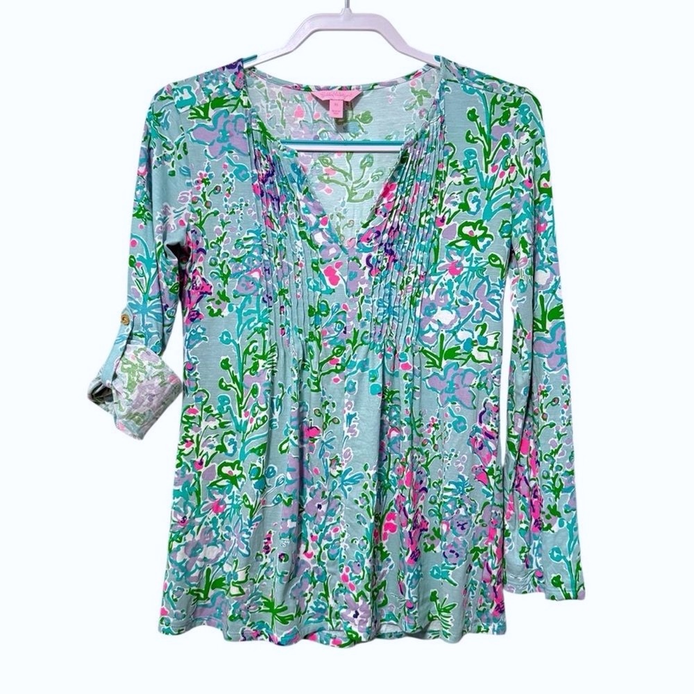 Lilly Pulitzer Braylen Floral Top Blue Pintuck Roll Tab Sleeve Womens‎ XS